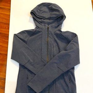 MEN LULULEMON HOODIE SIZE M DARK BLUE